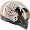 51WdfPDXSqL._AC_SL1000_.jpg Capacete PELLS F-21 North OFF WHITE/PTO com Bússola Náutica, Design Vintage, Preto e Bege, Proteção Premium para Motociclismo