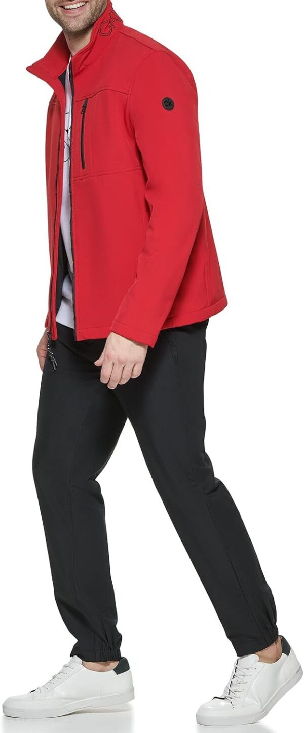 61md9q-TQL._AC_SL1500_.jpg Jaqueta softshell Calvin Klein