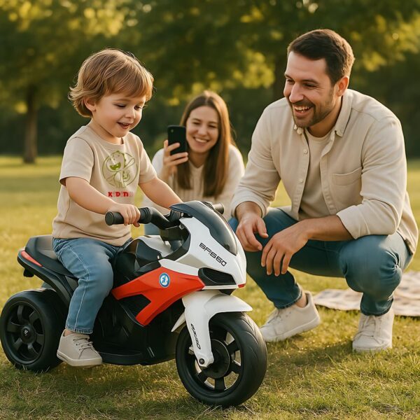 71xb-bx-qaL._AC_SL1300_.jpg Moto Elétrica Infantil Kidino Xtreme 6V - Segura e Divertida para Crianças 1 a 3 Anos
