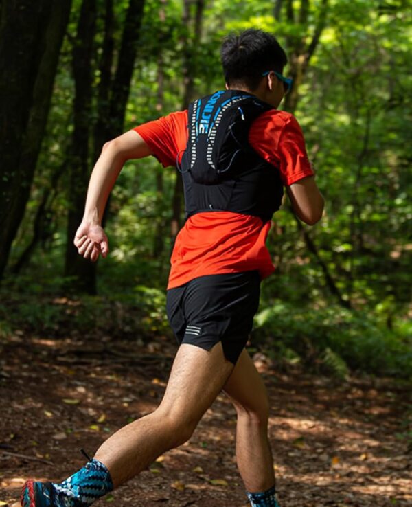 TRIWONDER Mochila De Hidratação Para Corrida, 12L, Colete Trilha, Esportiva Ao Ar Livre, Água Maratona, Ciclismo, Caminhada (【12L】 Azul E Preto - Com 2 Garrafas Macias, M/G 35,4-40,2")