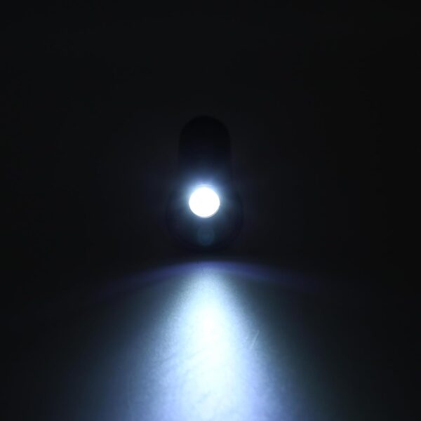 Lanterna de vídeo 1080p, gravador de capacete, câmera para uso ao ar livre, mini câmera de ação de ciclismo, luz de LED, 2200 mAh, câmera esportiva grande angular 120