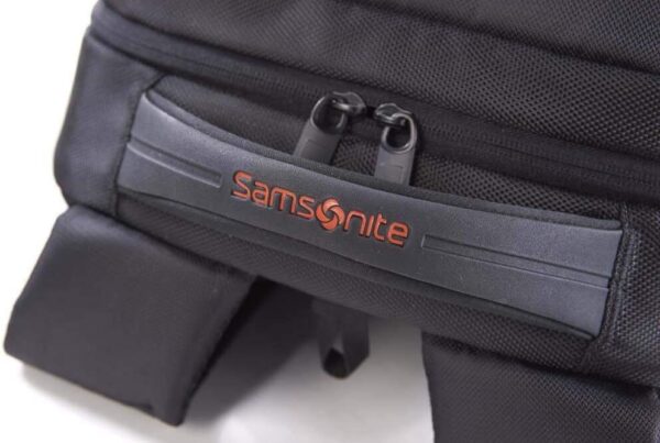 51eboeRPVL._AC_SL1000_.jpg Samsonite Mochila Ikonn I Preta 15"