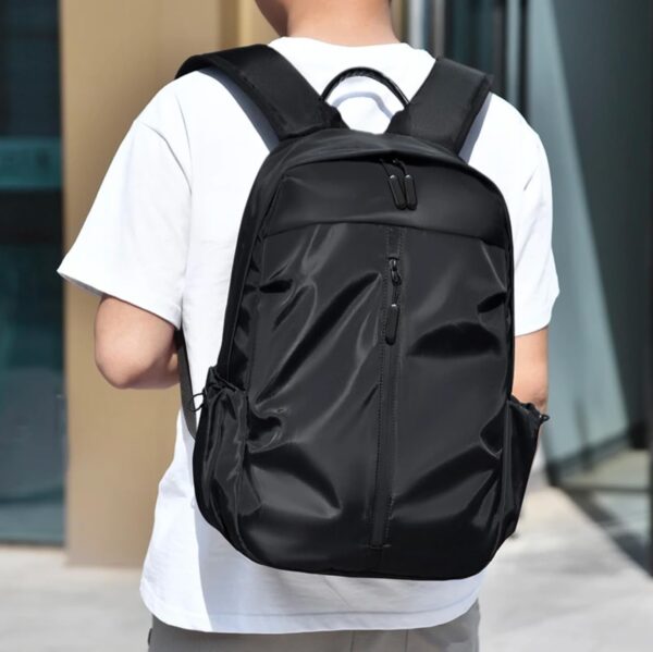 Mochila Impermeável para Notebook Masculino/Feminino Resistente Porta USB – Perfeita Para Trabalho Escola Viagens e Aventura – Design Moderno Funcional e Conforto Ergonômico