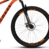 71DP4HwaxoL._AC_SL1500_.jpg Colli Bike, Bicicleta Atalanta Aro 29 Aero, Tam. 17 Alumínio, 36 Raias, Freios a Disco Dianteiro e Traseiro, Alavancas EZ-FIRE STEF500 SHIMANO, Câmbio Dianteiro e Traseiro SHIMANO TOURNEY TZ500 21 V.