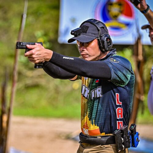 71RXJLVtAaL._AC_SL1500_.jpg Minicâmera TACHYON GunCam embutida com 64 GB e WiFi 2K ou 4K, parada automática. Câmera de ação para bonés e capacetes, pode ser montada na aba, para USPSA, IPSC, IDPA, fotografia prática