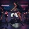 71xIHkDnY2L._AC_SL1500_.jpg Tommaso Tênis feminino Pista SPD e Peloton — 2 em 1 — adequado para Peloton, bicicletas de estrada e a maioria das bicicletas internas — Instale suas próprias chuteiras Delta ou SPD Acessórios